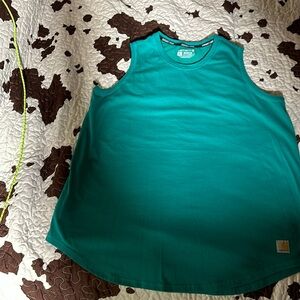 Like new women’s Carhartt tank size XL